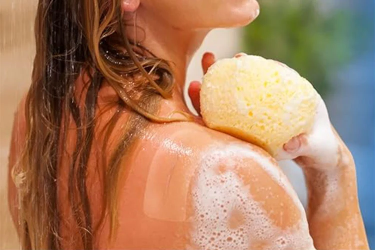 Singapurská firma odhaľuje náplasť na jazvy poháňané RNA