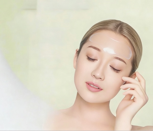 Testovanie silikónových náplastí CMALLBIO redukujúcich vrásky v reálnom svete: Sú to „vymazávače vrások“?